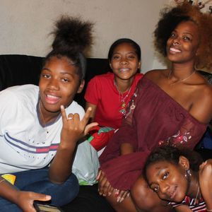 Meet your Posher, Paula